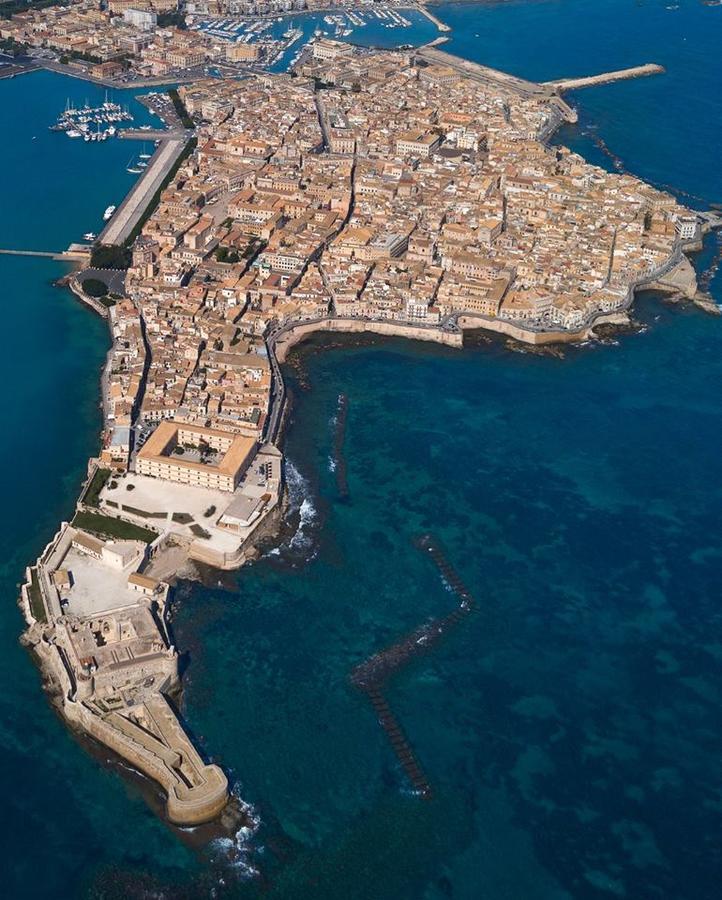 Amuni' Sicily Guest House Syracuse Exterior foto